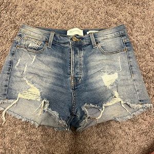 Womens Jean shorts regeneration By celebrity pink size 9/29